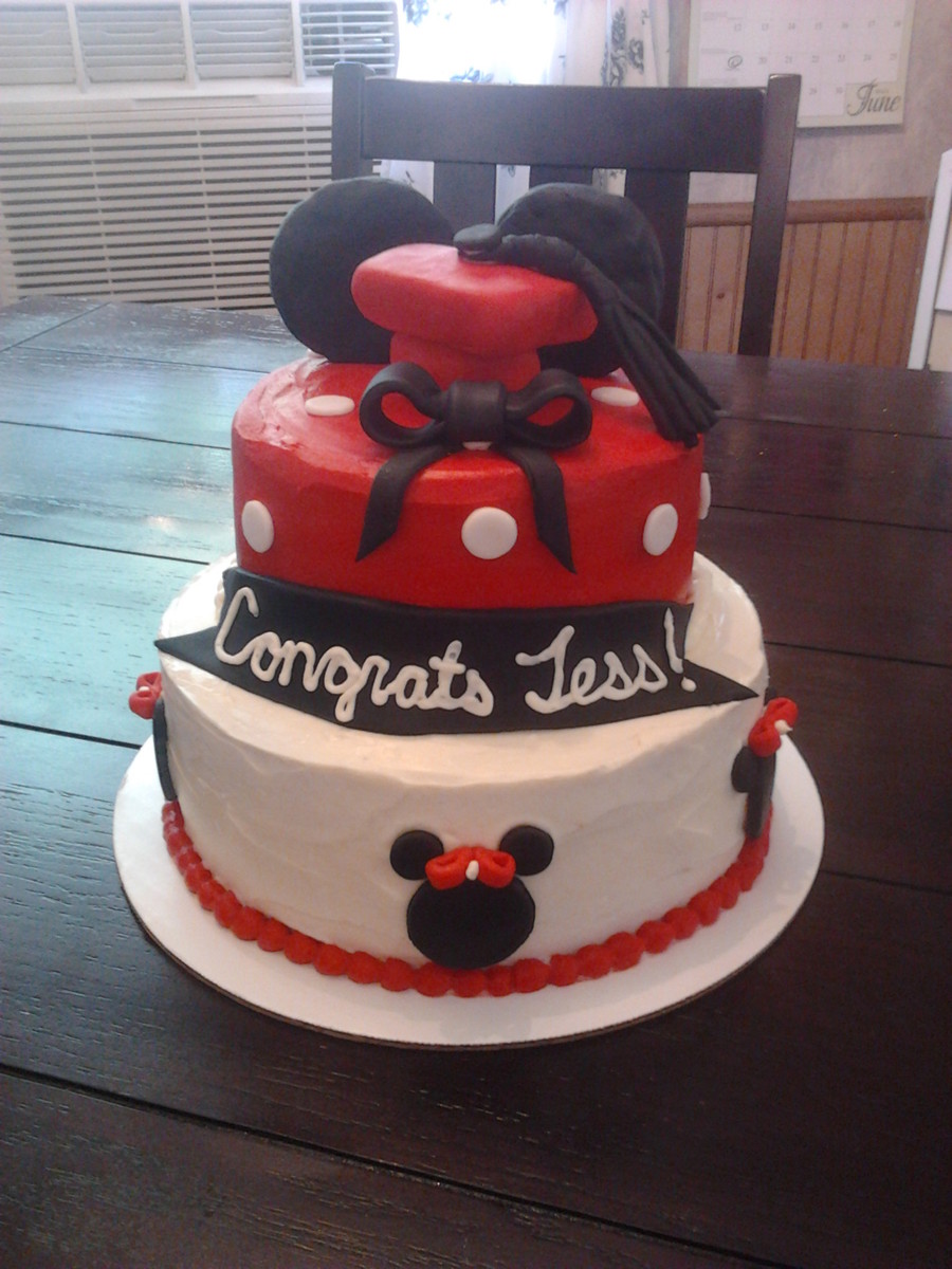 Disney Graduation Cake 